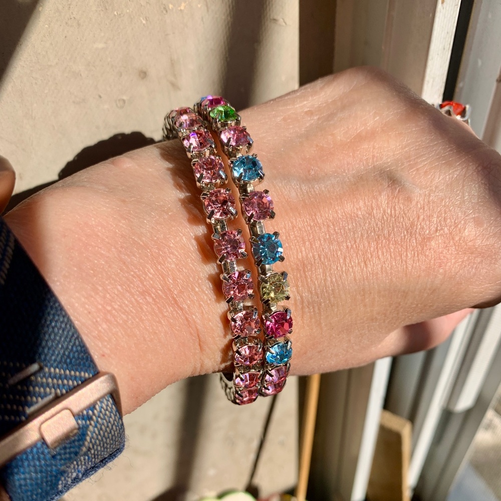 Two SZ LG Rhinestone Bangles Pink & Multicolor NEW - Picture 6 of 8